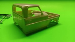 1967 Ford F-100 Pickup Truck Moebius 1/25 Cab Body Hood Glass Interior Tub