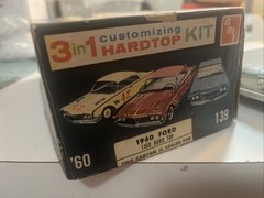 VTG RARE 1960 Release AMT 1960 Ford Starliner Model Kit Built # 1160-139 W/ Box