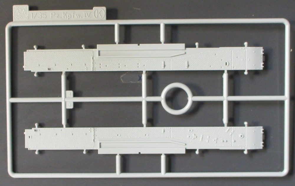 Dragon 1/35th Scale Panzer IV Ausf F2(G) – Parts Tree K from Kit No. 6360