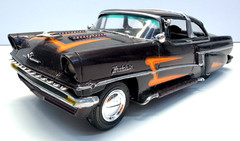 AMT 1:25 1956 Mercury Montclair Lowrider Klaver Collection Built Model Kit