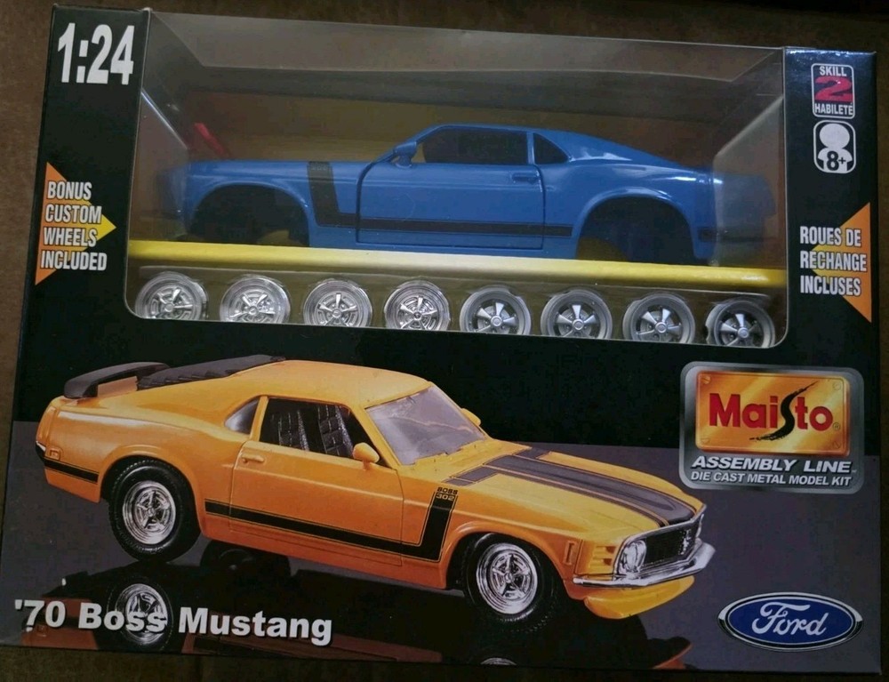 Maisto Ford ’70 Boss Mustang Diecast Metal Model Kit 2000 Sealed 1:24 Blue