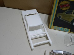 Vintage AMT 1969 Buick Wildcat 1/25 Model Kit Y916-200 New Open Box Parts