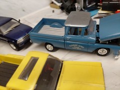 Model Junkyard/parts Plastic Truck Lot Of 9 Ford,chevy,,dodge Pickups