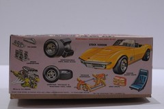AMT CHEVROLET CORVETTE STINGRAY CONVERTIBLE SCALE 1:25 MODEL KIT Y718 RARE!
