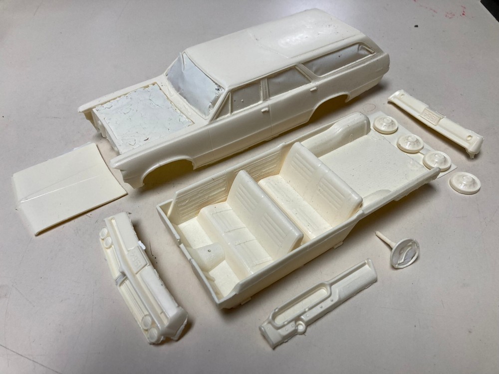Vics Resins 64 Pontiac Lemans Wagon 1/25 resin body