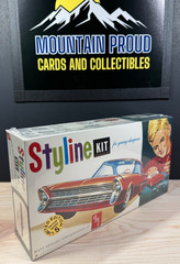 AMT – FORD GALAXIE STYLINE KIT #8120 w/WALL MOUNT LTD EDITION FACTORY SEALED