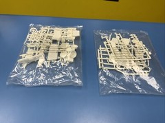 AMT/ ROUND 2 1965 MUSTANG 1/16 SCALE -50 YEARS OF MUSTANGS “NO INSTRUCTIONS”