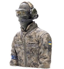Hobby Fan HF772 1-35 Ukranian YPR-765 PRI.50 APC Crew – 4 Figs Set – USA Stock