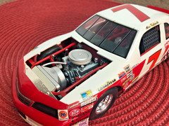 MONOGRAM 1/24 ZEREX AK ’87 T-BIRD STOCK CAR FACTORY BUILT BOX ART DISPLAY MODEL