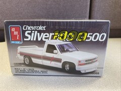 Vintage AMT 1990 Chevrolet Silverado C-1500 Model Truck Kit #6069 SEALED
