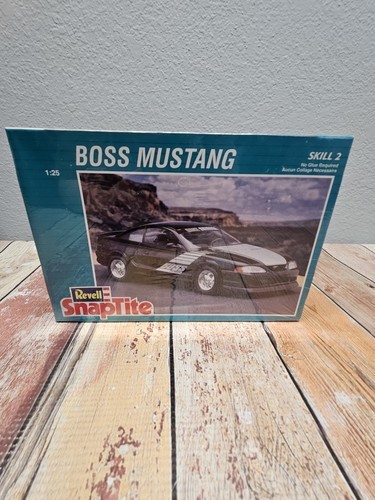 M22A vtg sealed 1/25 Revell Ford Boss Mustang SnapTite 6390 rare amt model kit