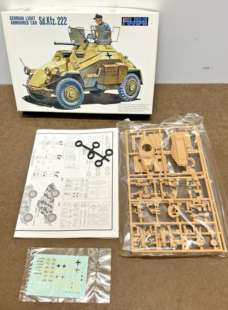 Fujimi German Light Armored Car Sd.Kfz.222 1/76 NEW Open Box Model Kit