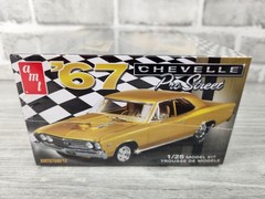 AMT 1967 ’67 Chevelle Pro Street 1/25 Scale Plastic Model Kit AMT876M/12 Sealed