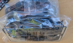 Revell 2014 Mustang GT Silver Blue Opened All Parts Sealed 1:25 Model Kit 4388