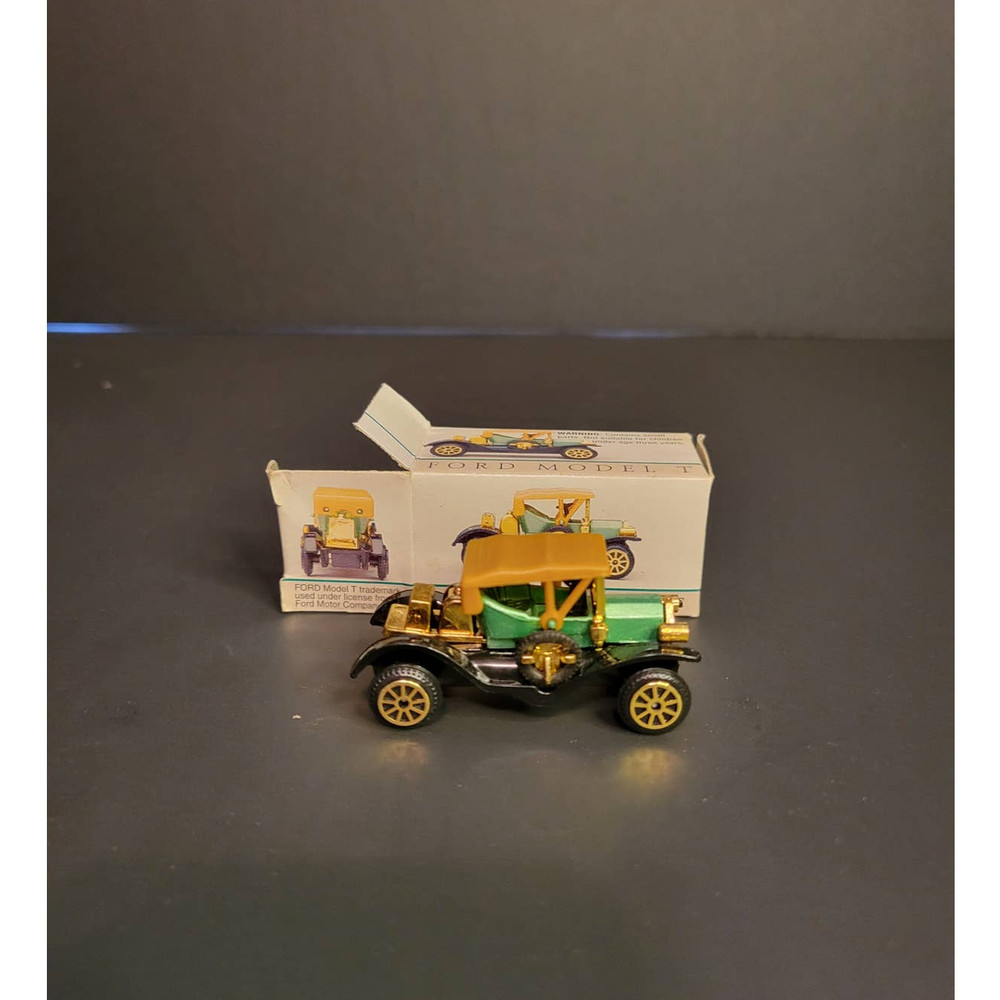 Vintage 1989 Reader’s Digest Ford Model T Classic Die Cast Toy Vehicle No. 304