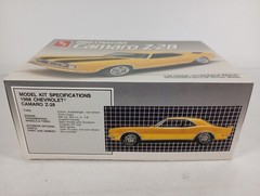 1968 Chevrolet Camaro Z-28 AMT 1:25 Model Kit 6559 Sealed Parts Bags