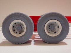 1 /25 Scale Big Rig Semi Truck 24.5″ RoadX DT990 Heavy Hauler Tires