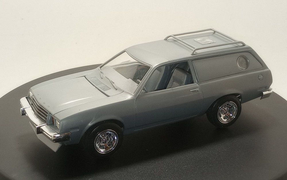 Built 1/25 scale MPC Ford Pinto station wagon.