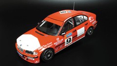 Platz #PN24007 1/24 BMW 320i DTCC 2001 Winner