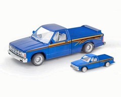 Revell 1991 Chevyy S10 Lowrider w/Small Die Cast Truck 1/25 14562 Model Kit