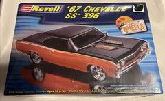 Revell ’67 Chevelle SS 396 Kit 85-2183 California Wheels Sealed Parts Free Ship