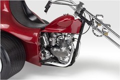 Revell 1/8 Evil Iron Custom Chopper Trikek RMX7325-NEW