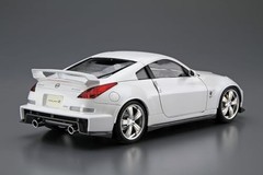 AOSHIMA The Model Car No. 69 Z33 FAIRLADY Z NISMO 2007 1/24 Plastic Model Kit