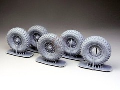 Rado 1/35 Road Wheels Morris Commercial C9/B w/Bofors (Dunlop)(Thunder) RDM35S15