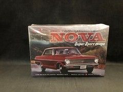 Moebius 1965 Chevrolet Chevy II Nova Super Sport Coupe 1:25 Scale Model Kit 2322