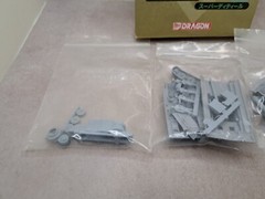 Dragon Panzercorp 25 1/144 M113A3 +M3A2 Resin Model Kit New Old Stock