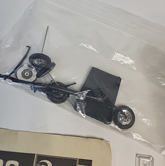 Revell 1934 Duesenberg Model Kit 1:48 Scale 1977 Vintage Partially Assembled
