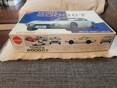 Vintage Nichimo 1/24 Toyota 2000GT Motorized Plastic Model Kit – Rare Japan
