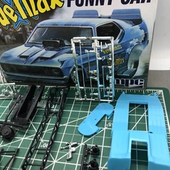71 Mustang Funny Car Chassis W Halibrand Quick Change 1:25 MPC LBR Model Parts