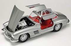 Tamiya America Inc 1/24 Mercedes-Benz 300SL Sports Car TAM24338 New