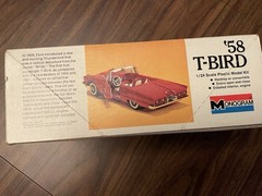 Vintage model Ford Thunderbird Dual Hardtop & Convertible Model Kit Monogram