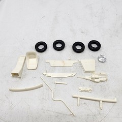 UH AMT 1949 Mercury Club Coupe 1:25 Scale APPEARS COMPLETE 3 way Model Kit READ