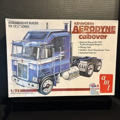 AMT 1463 KENWORTH AERODYNE CABOVER TRUCK MODEL-NIB-1/25 SCALE