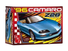 New AMT 1:25 Scale 1996 Chevy Camaro Z28 Convertible Model Kit AMT1495