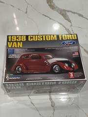 Lindberg 1:24 1938 Custom Ford Van Sealed Model Kit #73064 new sealed