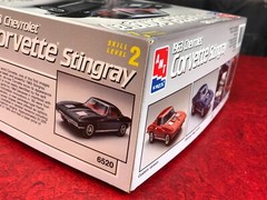 OPEN BOX AMT ERTL 1/25 Model Kit 1963 CHEVROLET CORVETTE STINGRAY Skill Level 2