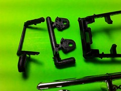 32 1932 Ford Sedan Delivery 1/25 frame chassis chrome rear end axle model parts