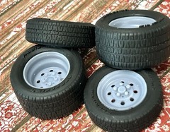 1/24 Scale: 15-inch “Weld Draglite” Resin Wheels W/ Wide Rear Tires