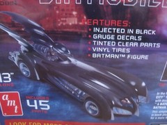 DC Comics Batman & Robin Batmobile Car Model Car Kit- 1/25 scale AMT (2022) NEW
