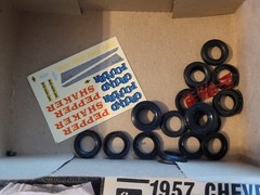 Vintage ’70’s era “Pepper Shaker” ’57 Chevy 3 in 1 Model Kit Sealed Inside! 1/25