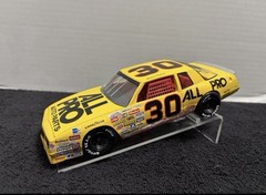 Lot Of (22) 1/24 Custom Built NASCAR Model Cars (Various Drivers)