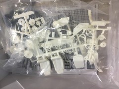 AMT ’68 CAMARO Z/28 UNASSEMBLED MODEL KIT 1:25 W/ PRE-PAINTED BODY