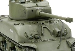 Tamiya 1/35 Military Miniature No. 322 Israeli M1 Super Sherman Tank Model Kit