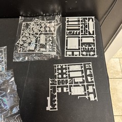 Dragon 9037 1/35 Sherman Firefly IC Hybrid Hull Tank Kit