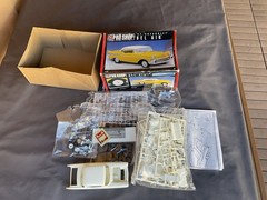 AMT Pro Shop 57 Chevrolet Bel Air 1:25 Scale Car Model Kit Skill Open Box