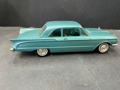 C19 AMT 1961 Mercury Comet Sedan Coupe vintage Promo model car 1/25 McM